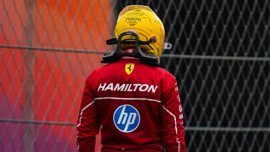 Crise chez Ferrari, Lewis Hamilton dans le collimateur des critiques : Ralf Schumacher revient sur la dose