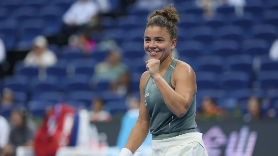 Jasmine Paolini en tête à Pékin : elle bat Sofia Kenin