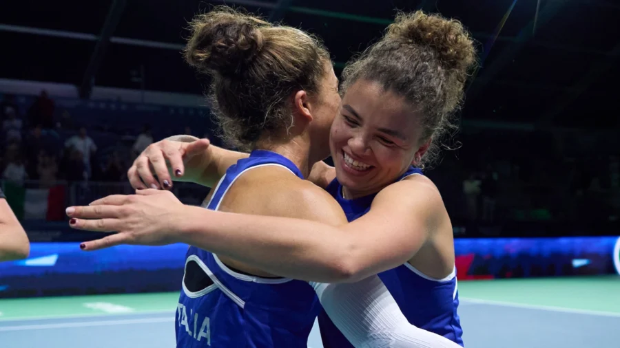 Coupe Billie Jean King, l’Italie en finale sur les ailes de Sara Errani et Jasmine Paolini