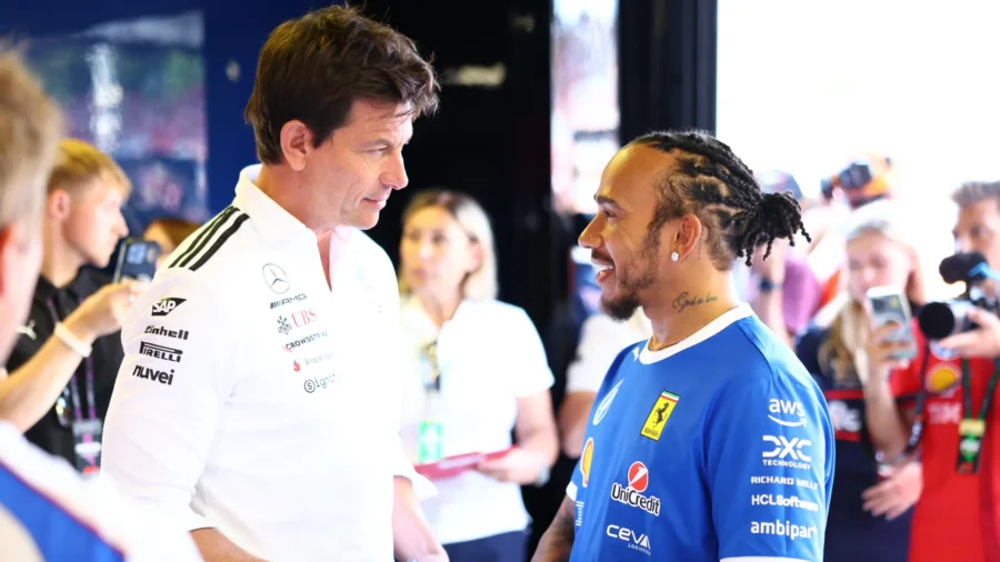 Mercedes, Toto Wolff défie Ferrari