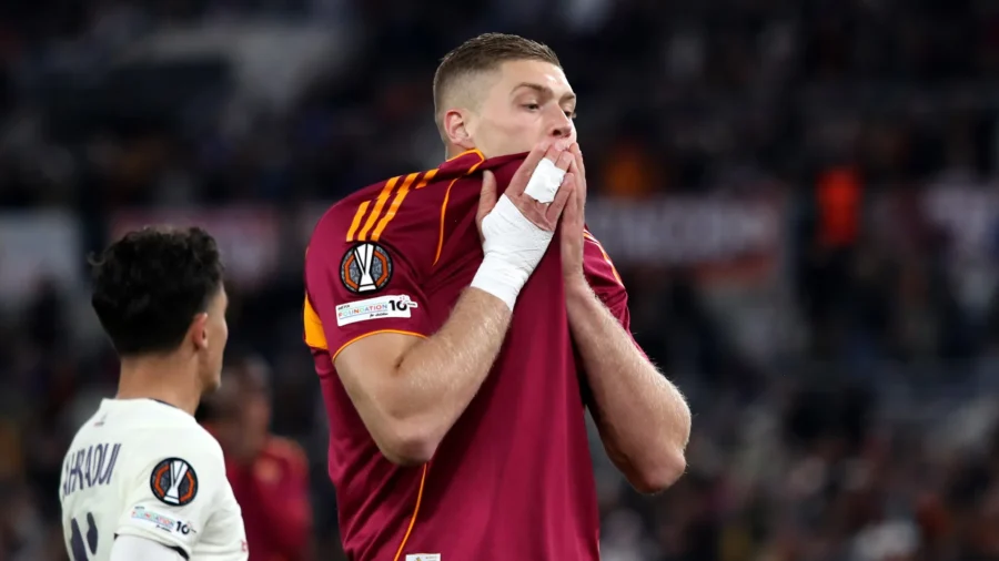 La Roma s’incline face à Lille, Bologne se fait surprendre par Fribourg
