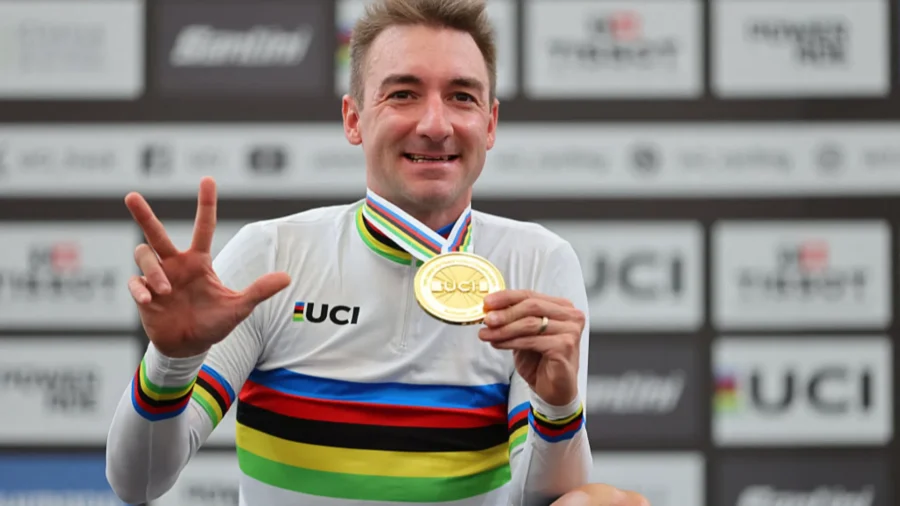 Elia Viviani fait ses adieux au cyclisme avec une médaille d’or aux championnats du monde