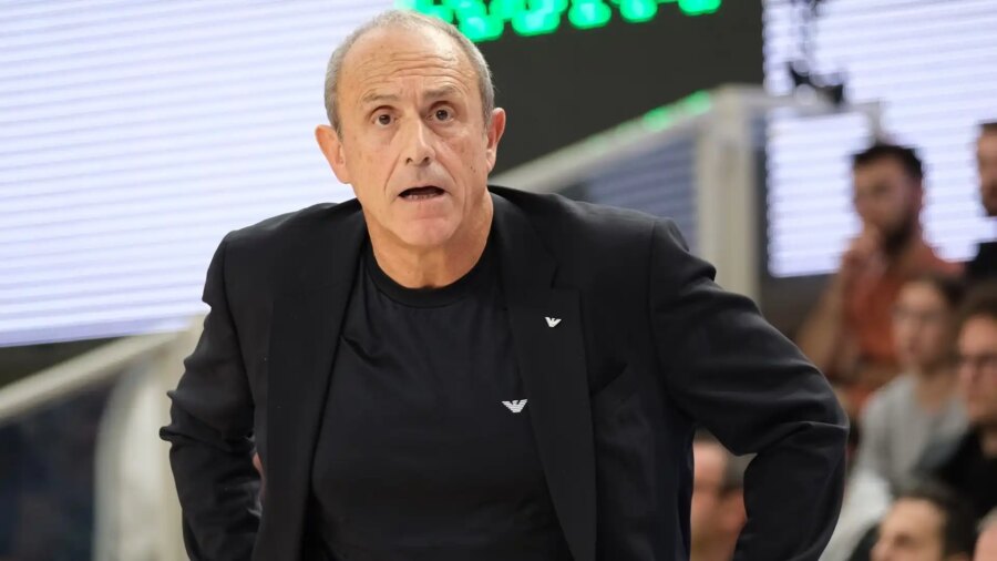 Ettore Messina démissionne (mais pas d’Olimpia)