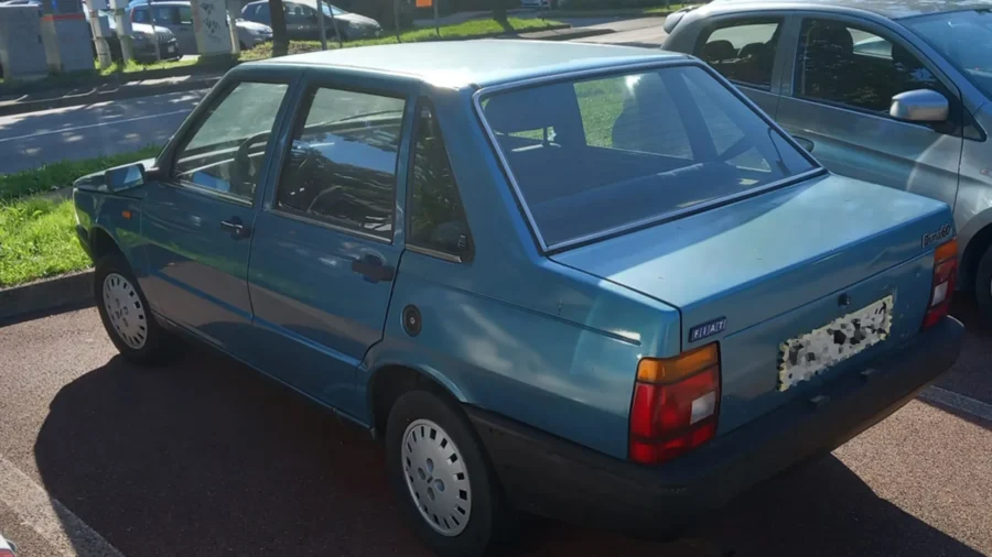 Fiat Duna, l’héritier raté… et Massimo Boldi au volant