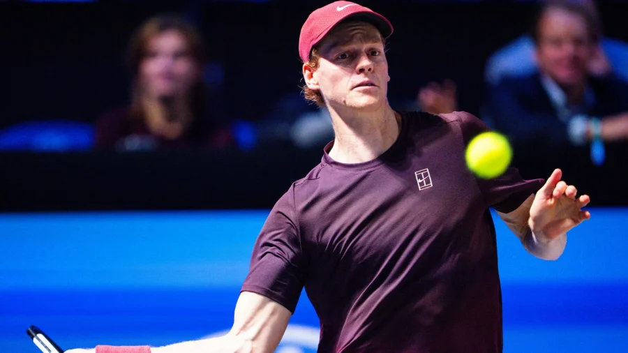 Jannik Sinner rend hommage à Flavio Cobolli