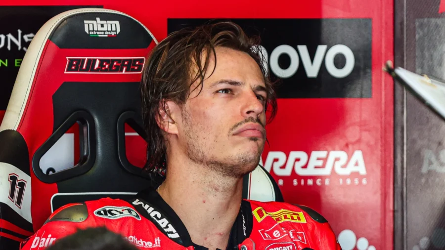 Sbk, Razgatlioglu s’étire mais Nicolò Bulega n’a pas l’intention de baisser les bras