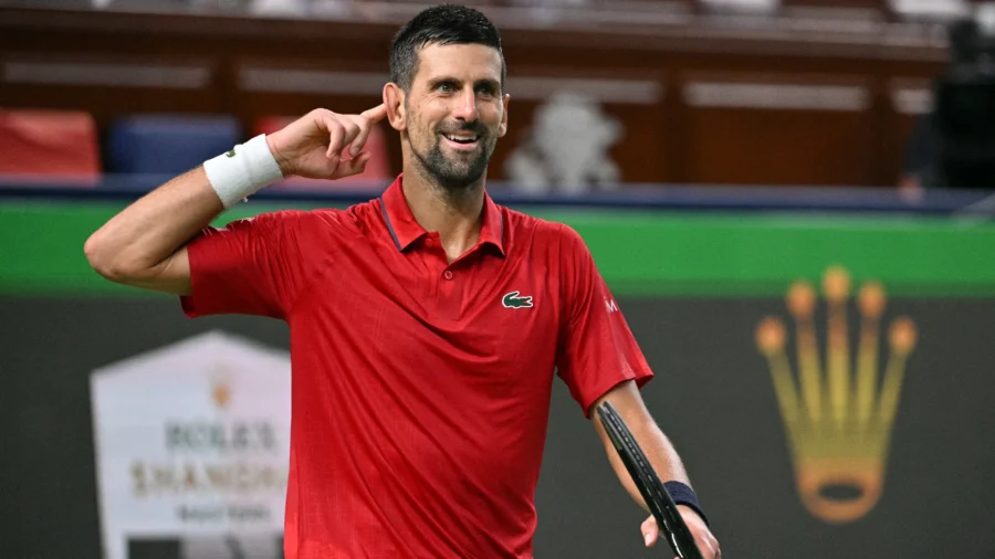 Novak Djokovic à l’infini : il est en demi-finale du Masters 1000 de Shanghai