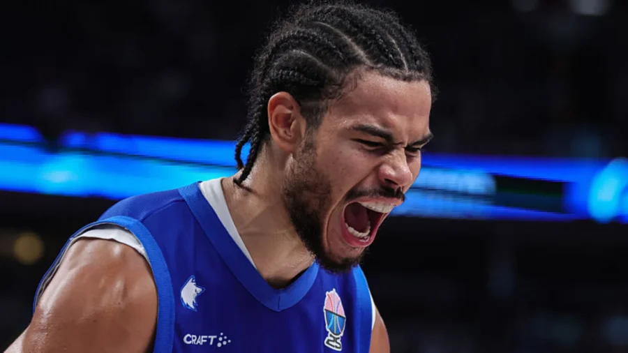 Olivier Nkamhoua ne bouge pas, Varese l’a blindé