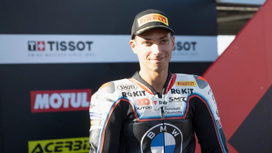 Superbike, Bulega gagne mais pas assez : Razgatlioglu champion du monde