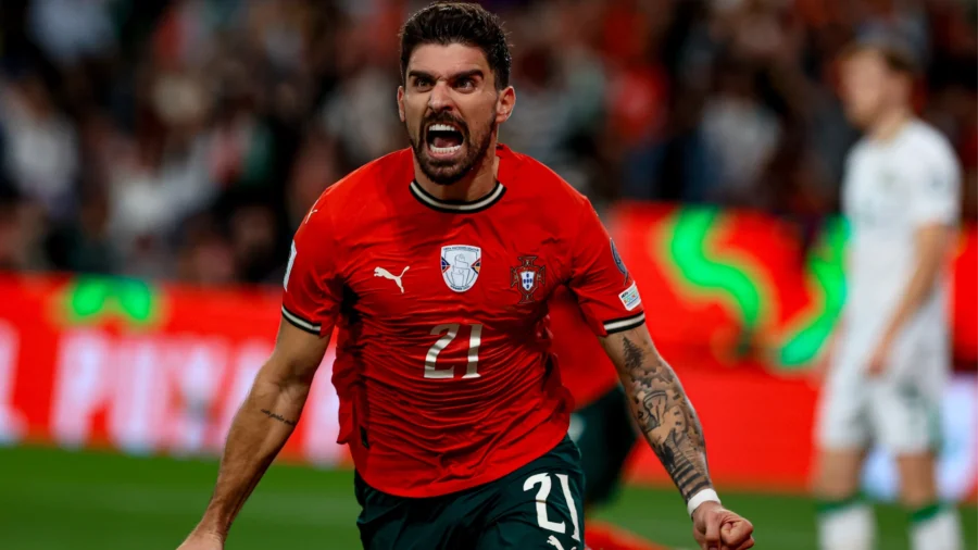 Qualifications pour la Coupe du monde 2026 : le Portugal à 91&apos ; Kvara perd contre l’Espagne, la Turquie style Jannik Sinner