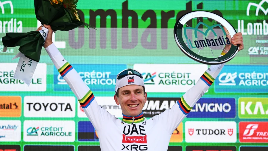 Après son cinquième triomphe lombard, Tadej Pogačar remercie ses coéquipiers.