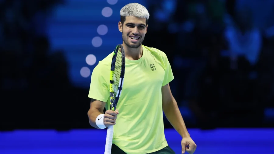 ATP Finals, tout se passe comme prévu : Carlos Alcaraz atteint Jannik Sinner en finale