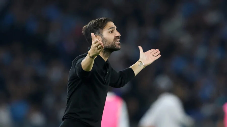 Côme, Cesc Fabregas à moitié heureux