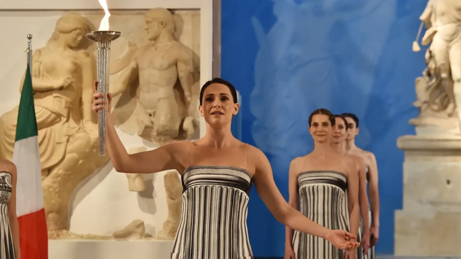 La flamme olympique de Milan Cortina 2026 a commencé son voyage