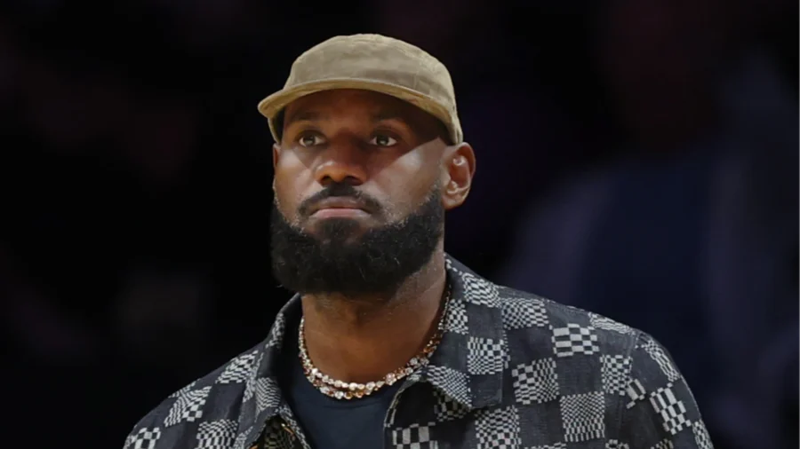 NBA : un nouveau faux pas des Clippers, James presque prêt pour les Lakers