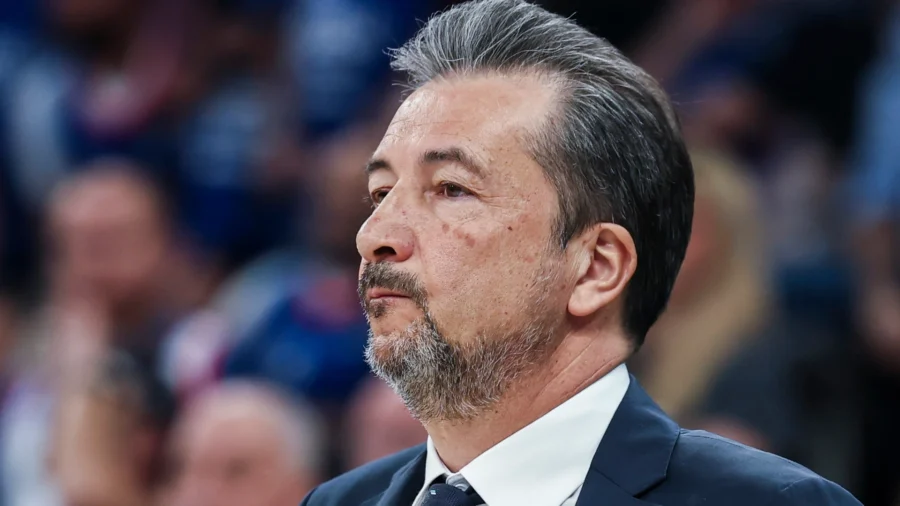 Italbasket prêt pour les éliminatoires de la Coupe du Monde : Luca Banchi rend hommage au courage d’Achille Polonara