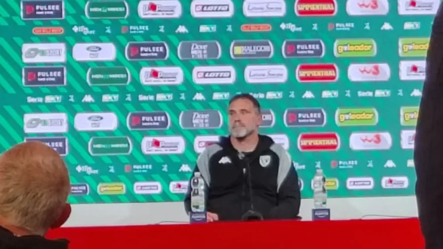 D&apos;Angelo ne cherche pas d’alibi et tente de défendre Sarr