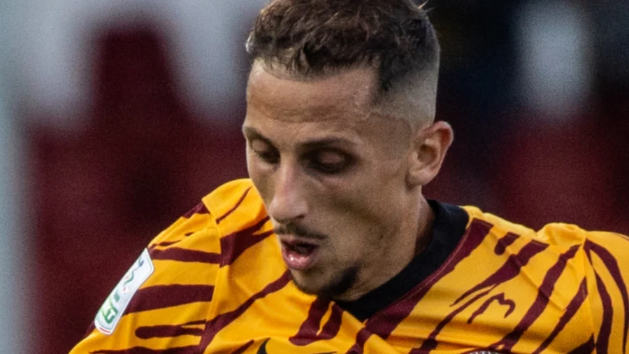 Riccardo Improta à la cour d’Eziolino Capuano