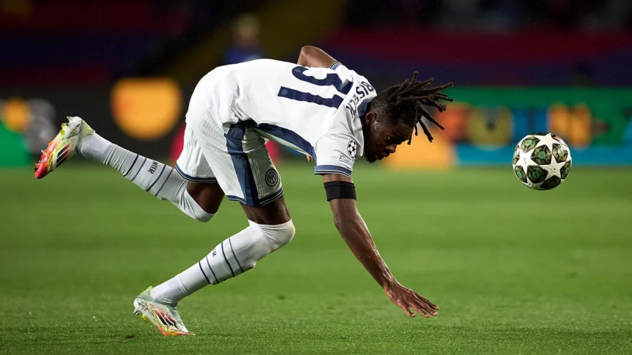 Faute de Bisseck à Vérone, Gianpaolo Calvarese défend le jaune