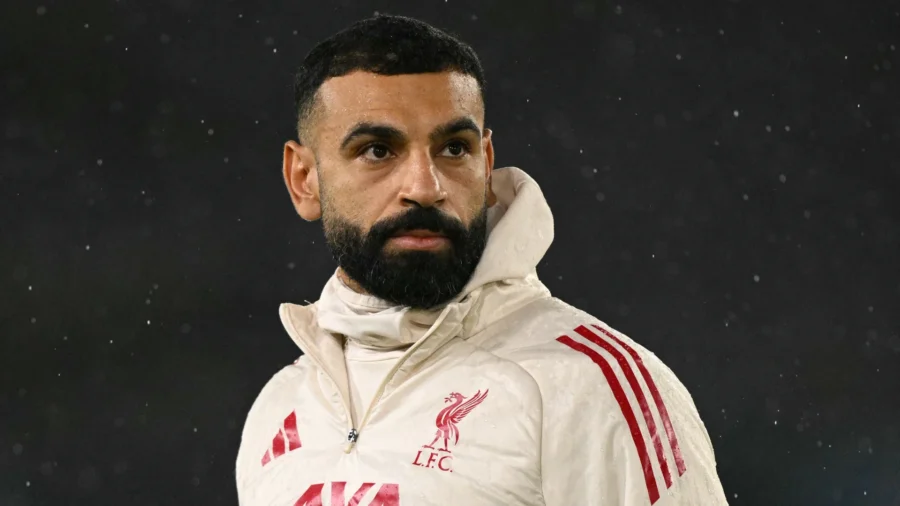 Liverpool, l’affaire Salah explose : hypothèse d’un adieu après une sortie musclée.