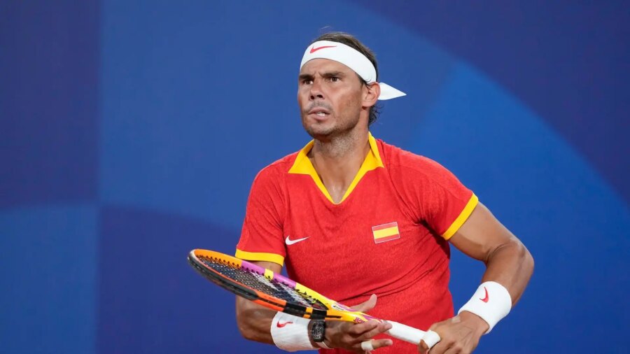 Rafa Nadal bat Jannik Sinner et Carlos Alcaraz à plate couture