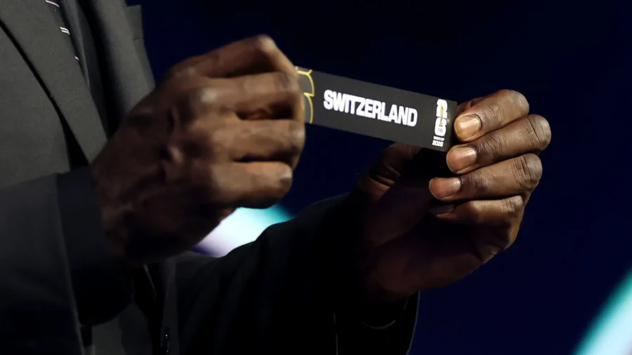 Italie, si vous passez, vous avez le Canada, le Qatar et la Suisse.